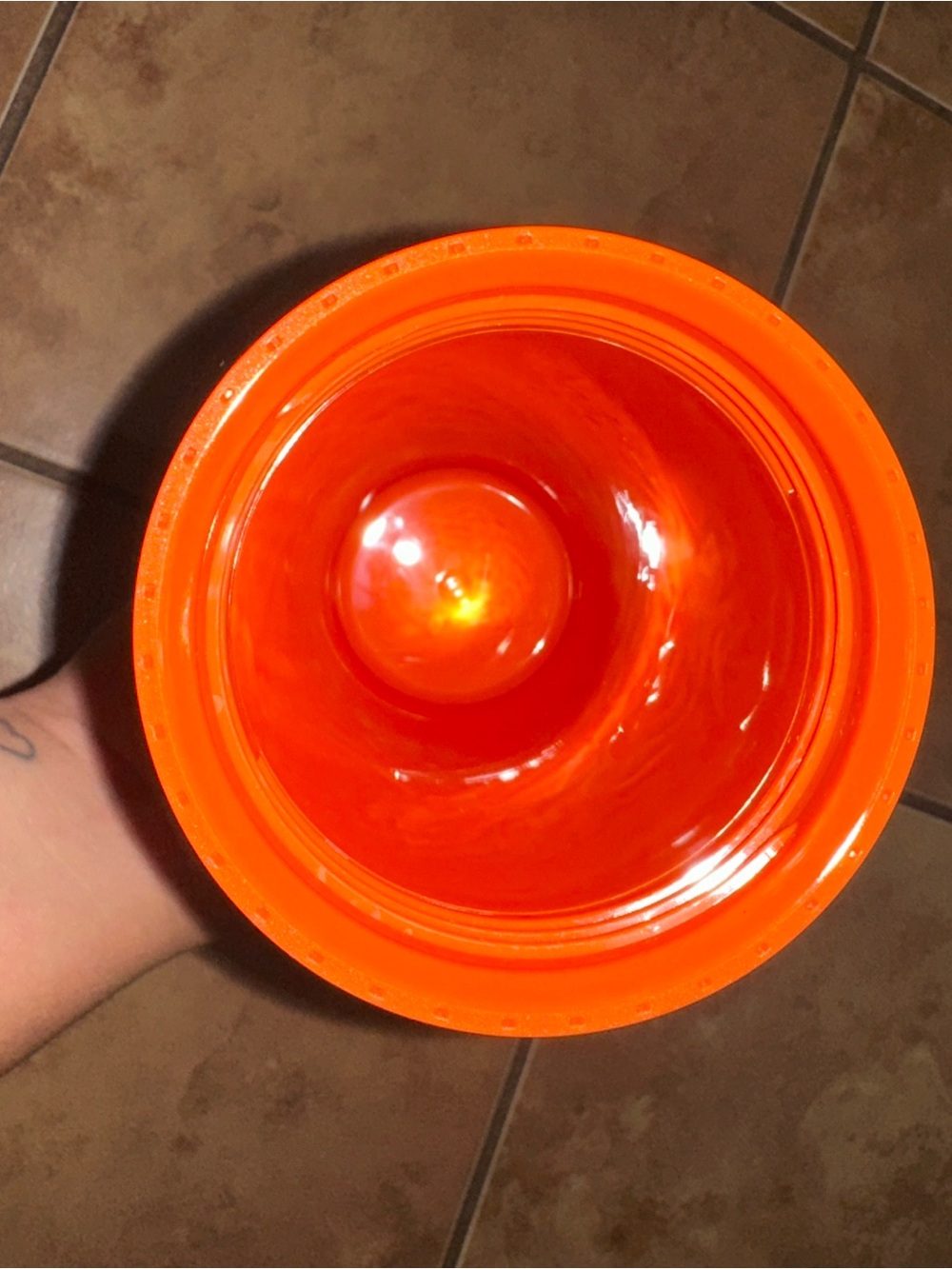 Starbucks Summer 2025 Matte Neon Orange Soft Touch 16 Oz. Hot/cold - Picture 4 of 4